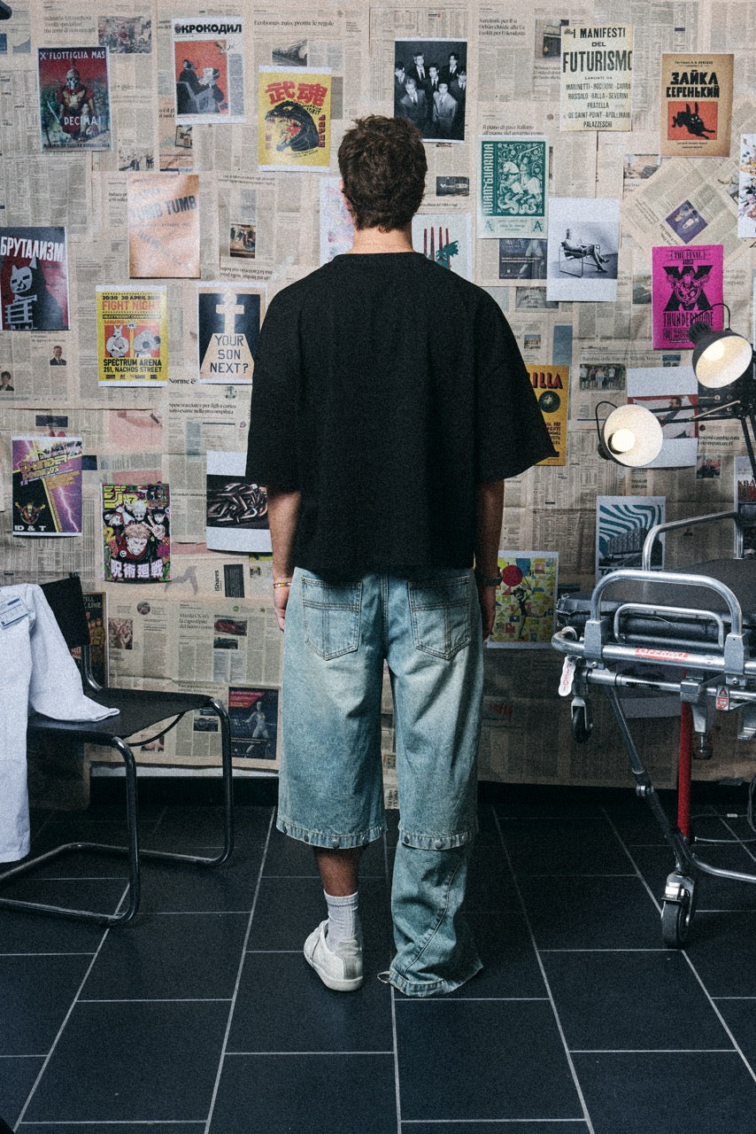 MOTHERLAND SQUARE TEE BLACK