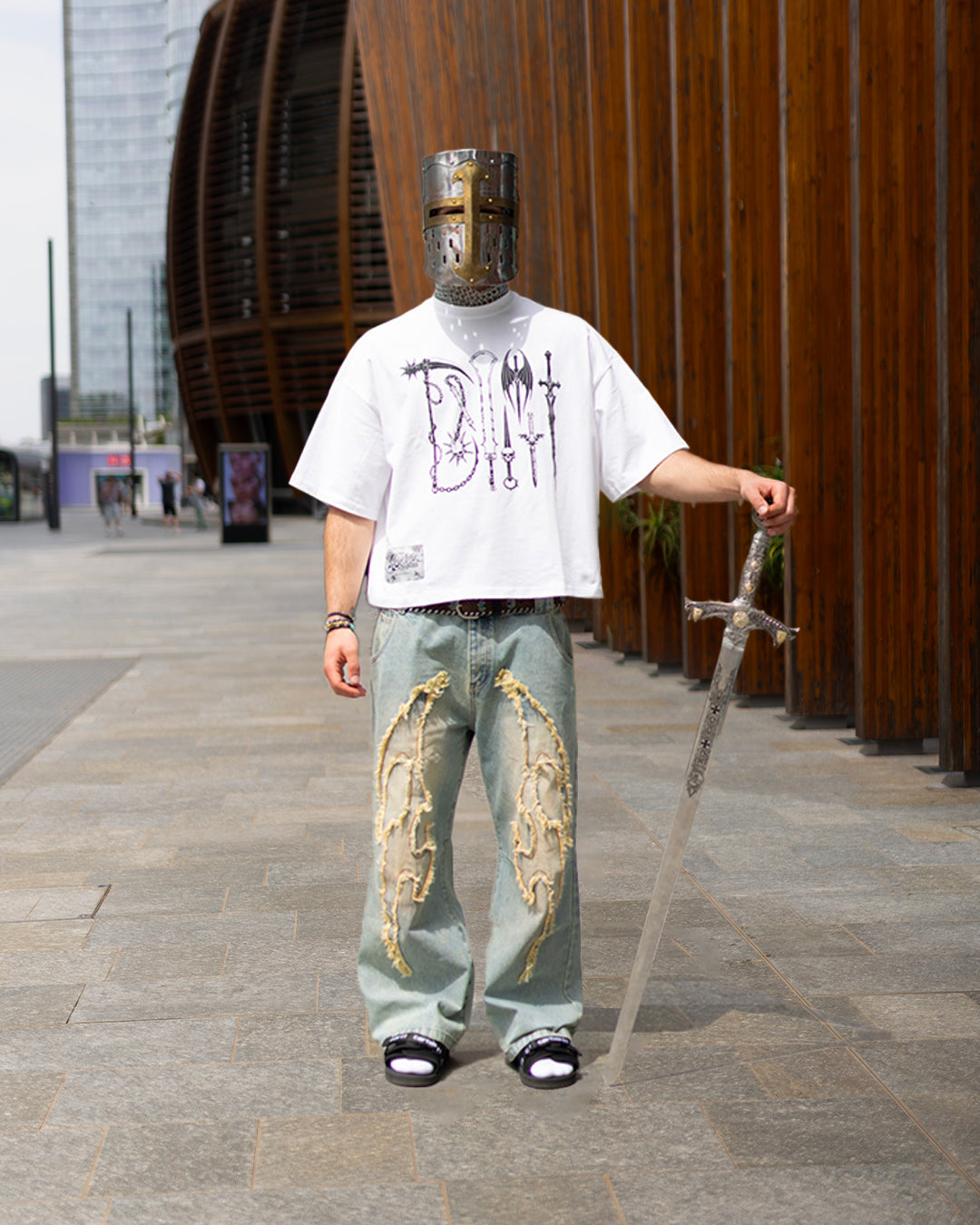 ARMY SQUARE TEE WHITE